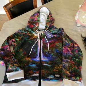 New, with tags! Fresh Hoods sweatshirt. Waterfall scene. Beautiful colors.